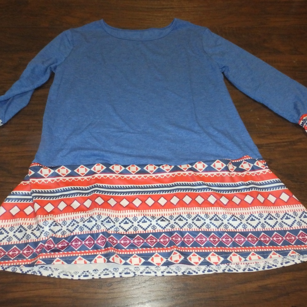 Blue, Red, White long sleeve with pockets
